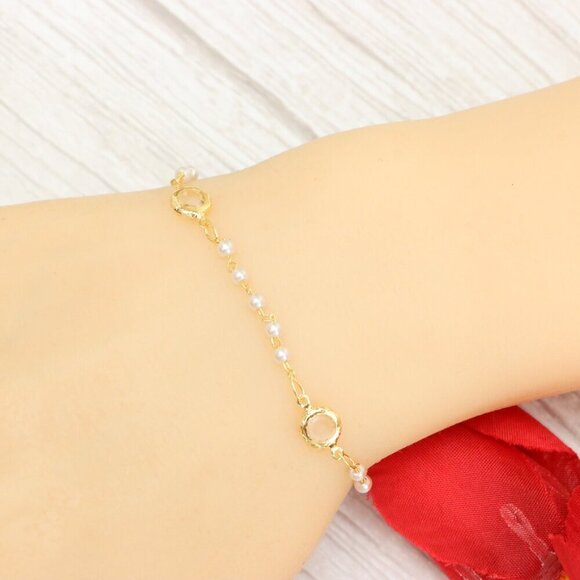 "Trendy Handmade Bracelet – A Thoughtful Gift for Girls & Women | UNVRC1332 - Picture 10 of 10